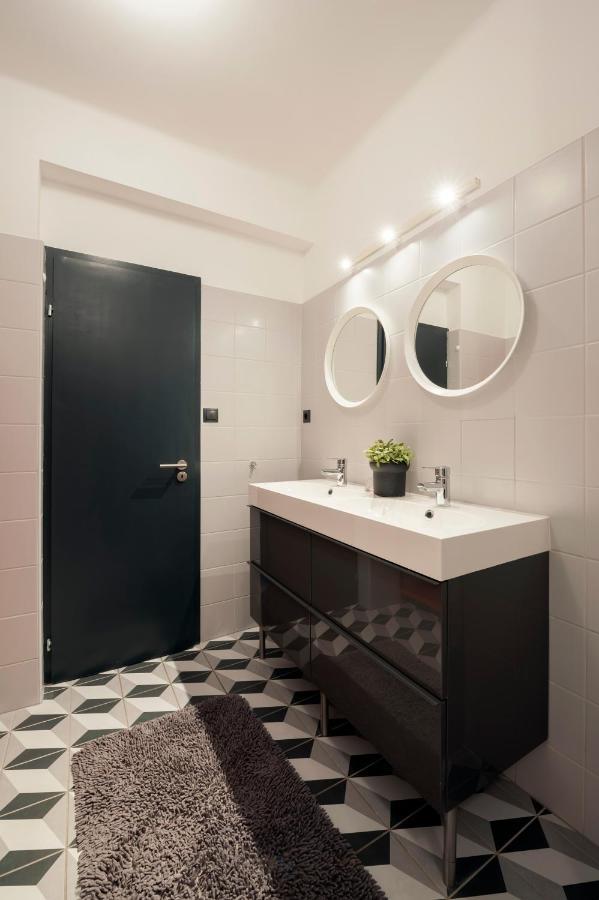 New Design Apartment By Gozsdu Court Budapeşte Dış mekan fotoğraf